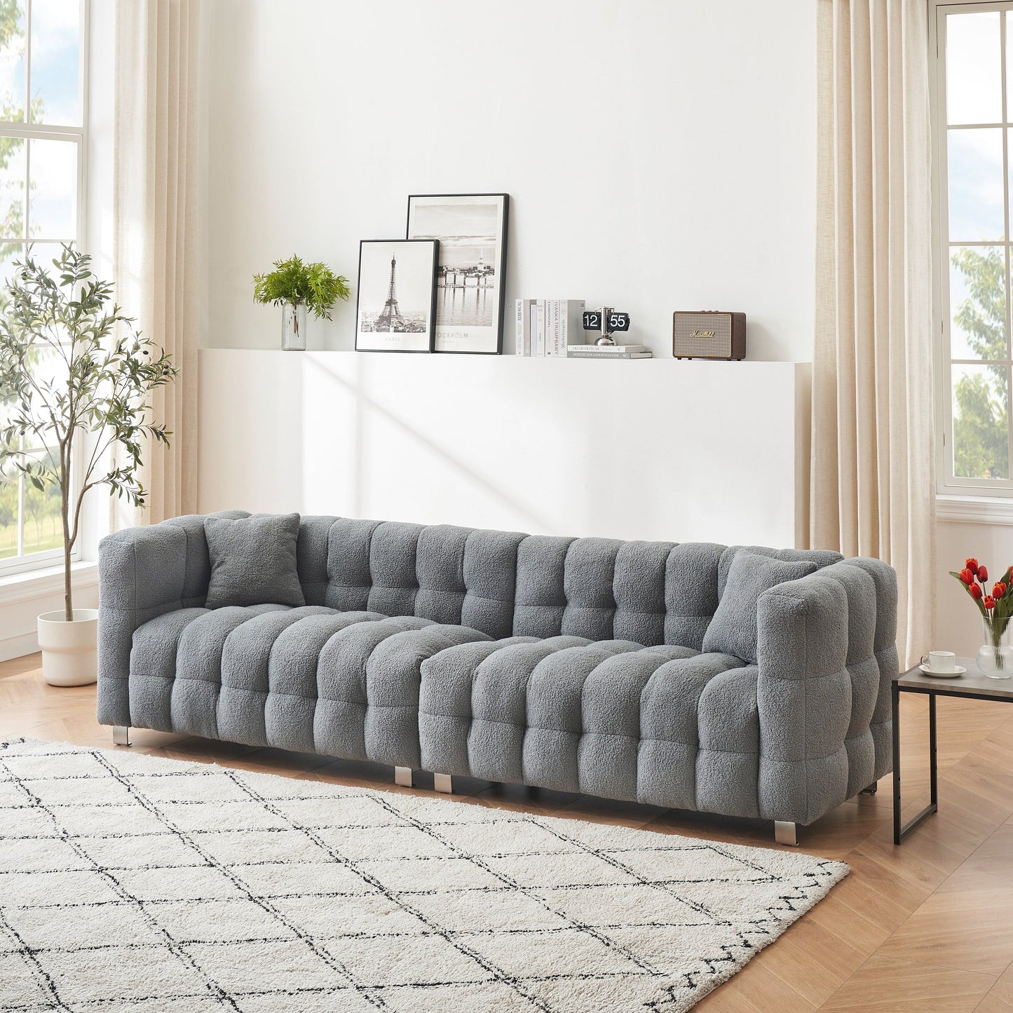 Canapé 4 places en velours Teddy de 102 pouces avec pieds en métal et coussins décoratifs, design multidirectionnel moderne pour le salon