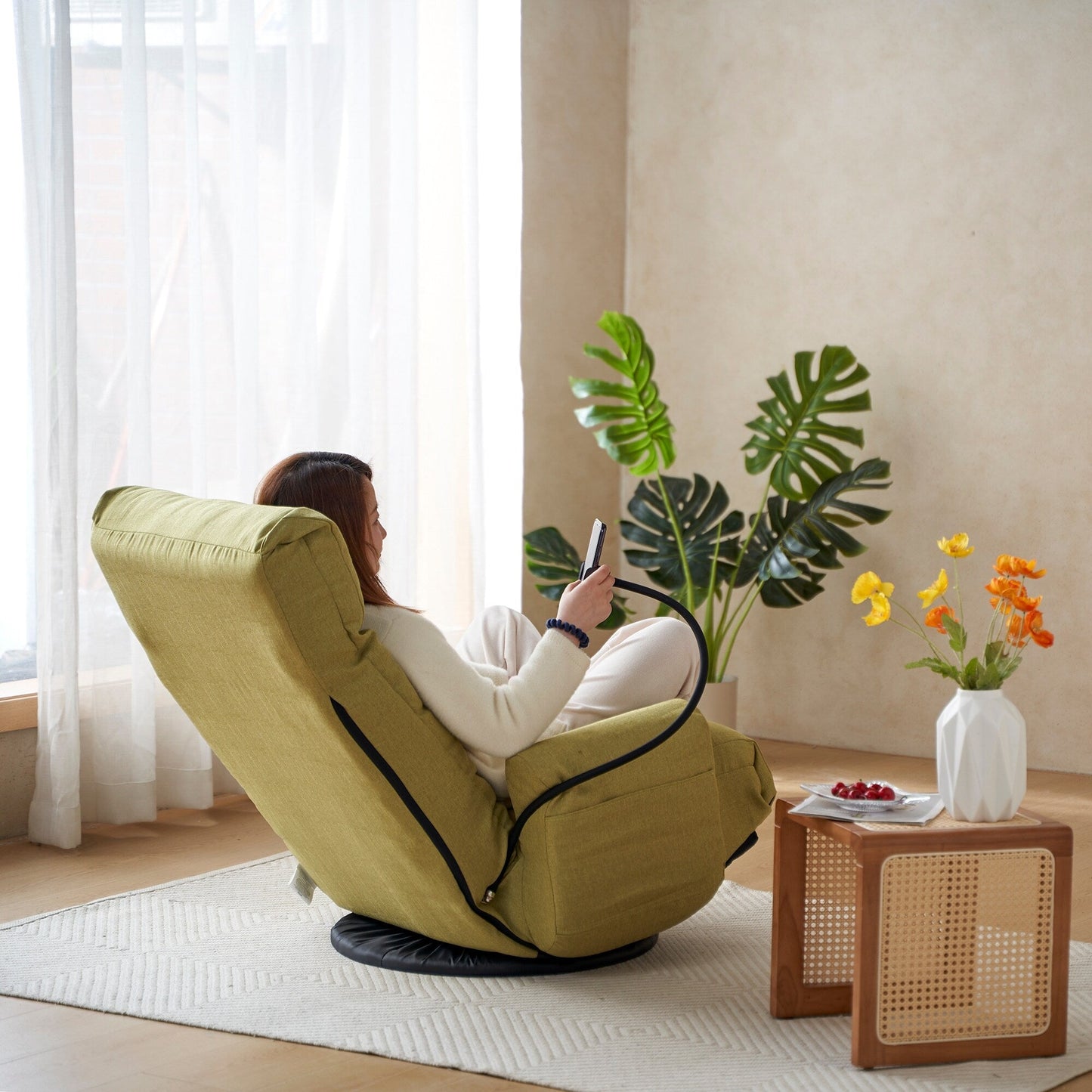 Fauteuil de salon réglable, pivotant à 360 degrés, pliable et inclinable, avec support pour téléphone