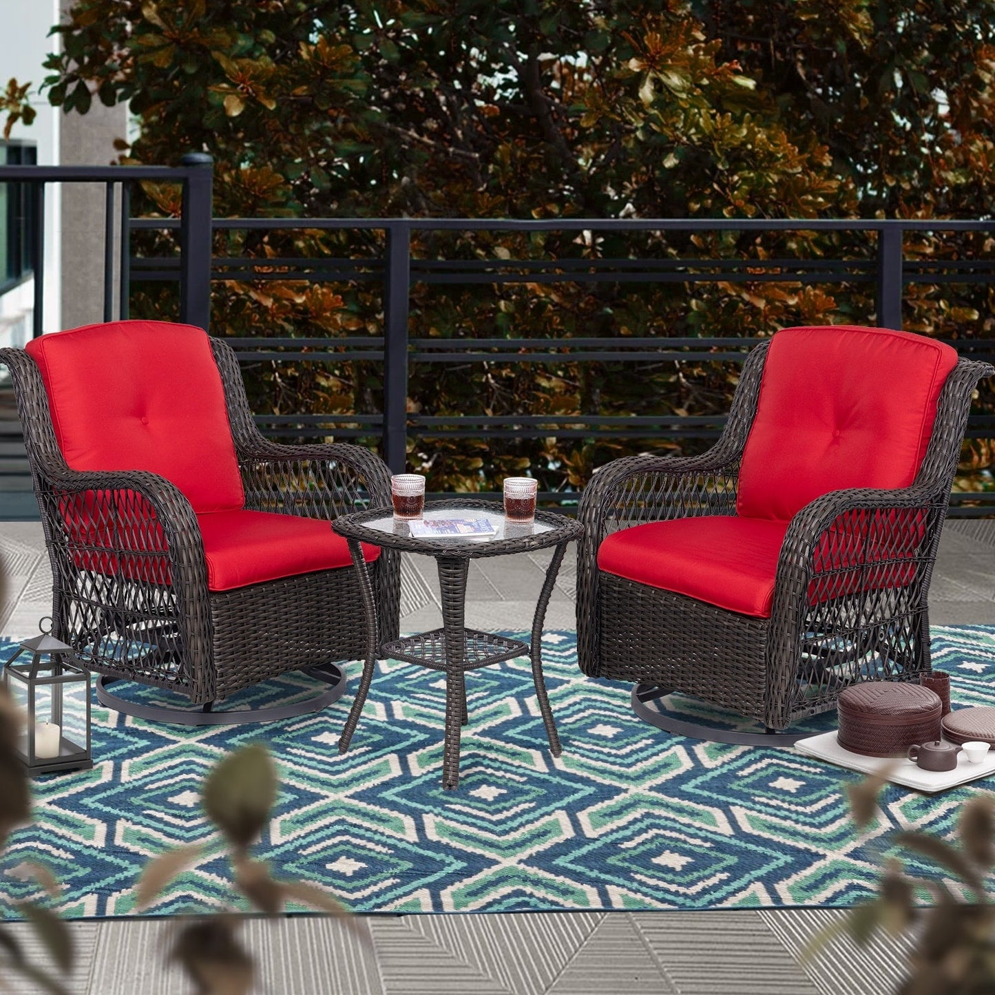 Ensemble de 3 chaises pivotantes à bascule en osier marron pour l'extérieur