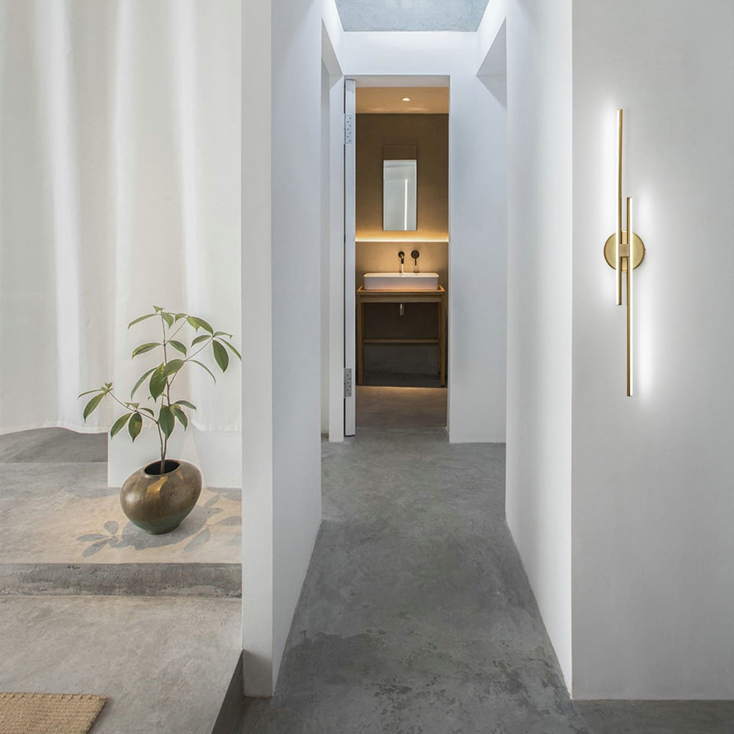 Applique murale linéaire minimaliste en métal à 2 ampoules à LED et intensité variable