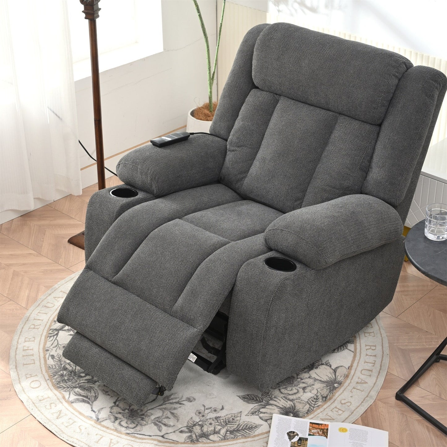 Fauteuil releveur électrique pour personnes âgées, fauteuil releveur en tissu avec repose-pieds allongé, 2 porte-gobelets, poches latérales et télécommande.