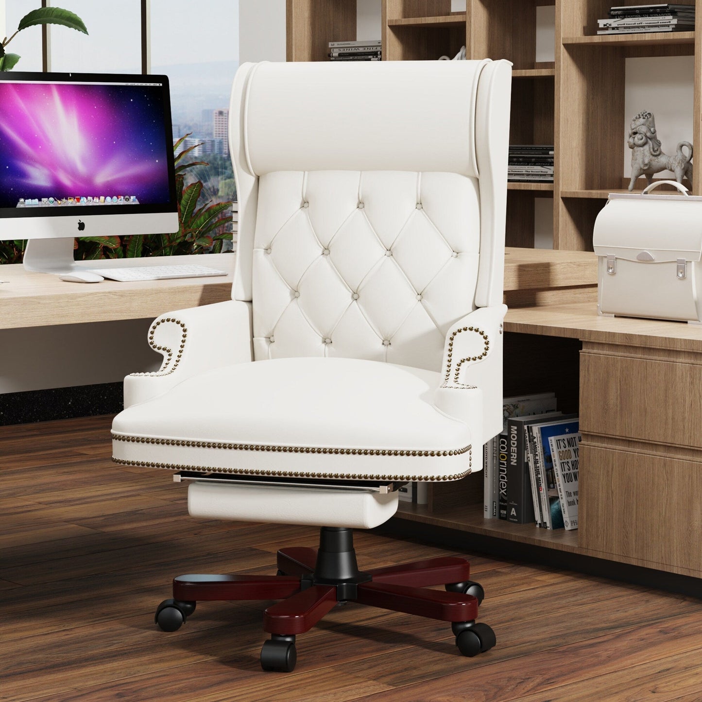 Fauteuil de bureau pivotant ergonomique en cuir PU blanc avec repose-pieds, dossier capitonné et décoration cloutée