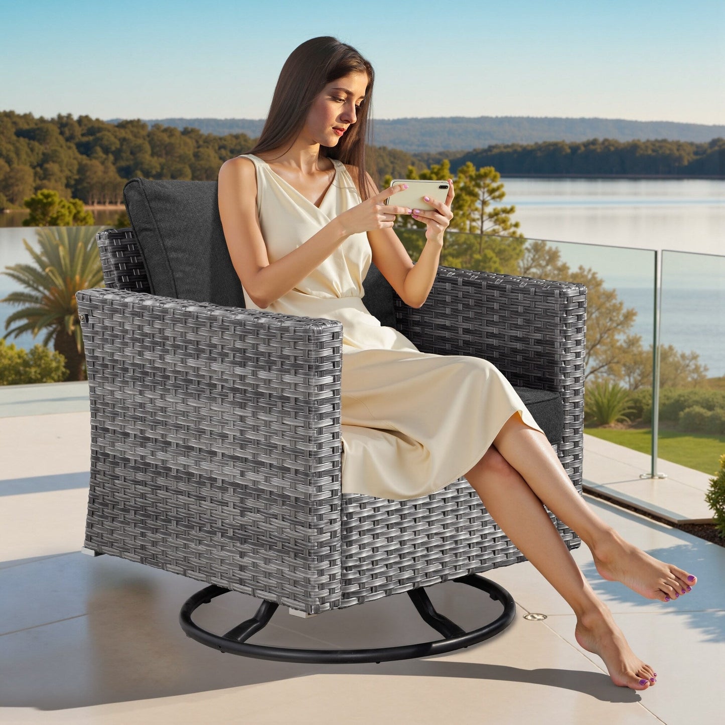 Ensemble de 8 chaises pivotantes en osier pour patio extérieur XIZZI avec table et foyer