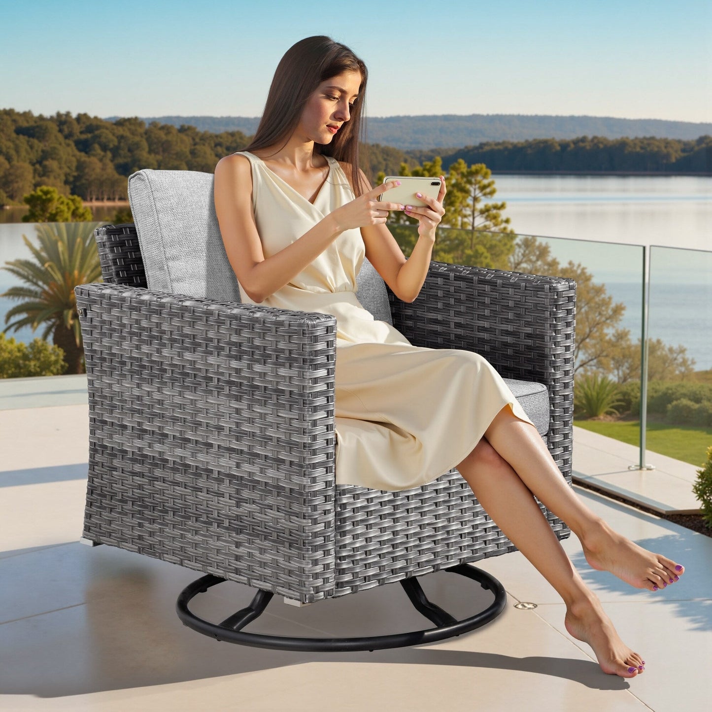 Ensemble de 8 chaises pivotantes en osier pour patio extérieur XIZZI avec table et foyer