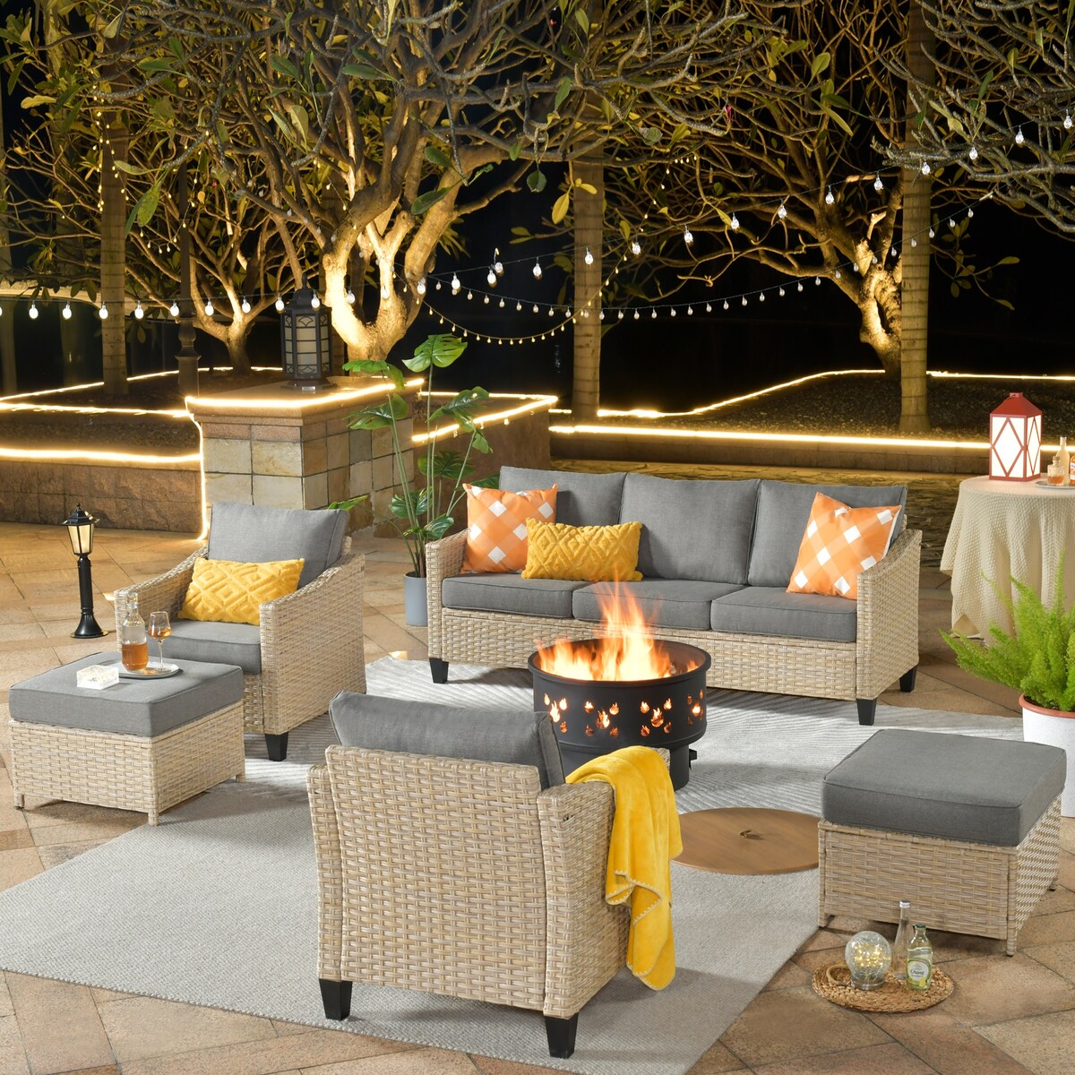 Meubles de patio en osier XIZZI 6 pièces avec foyer à bois