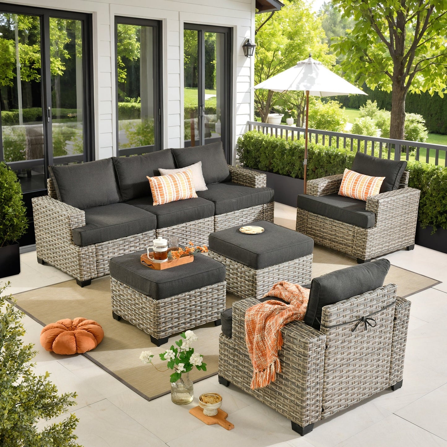 Ensemble de canapés de patio XIZZI 7 pièces avec accoudoirs larges et poufs
