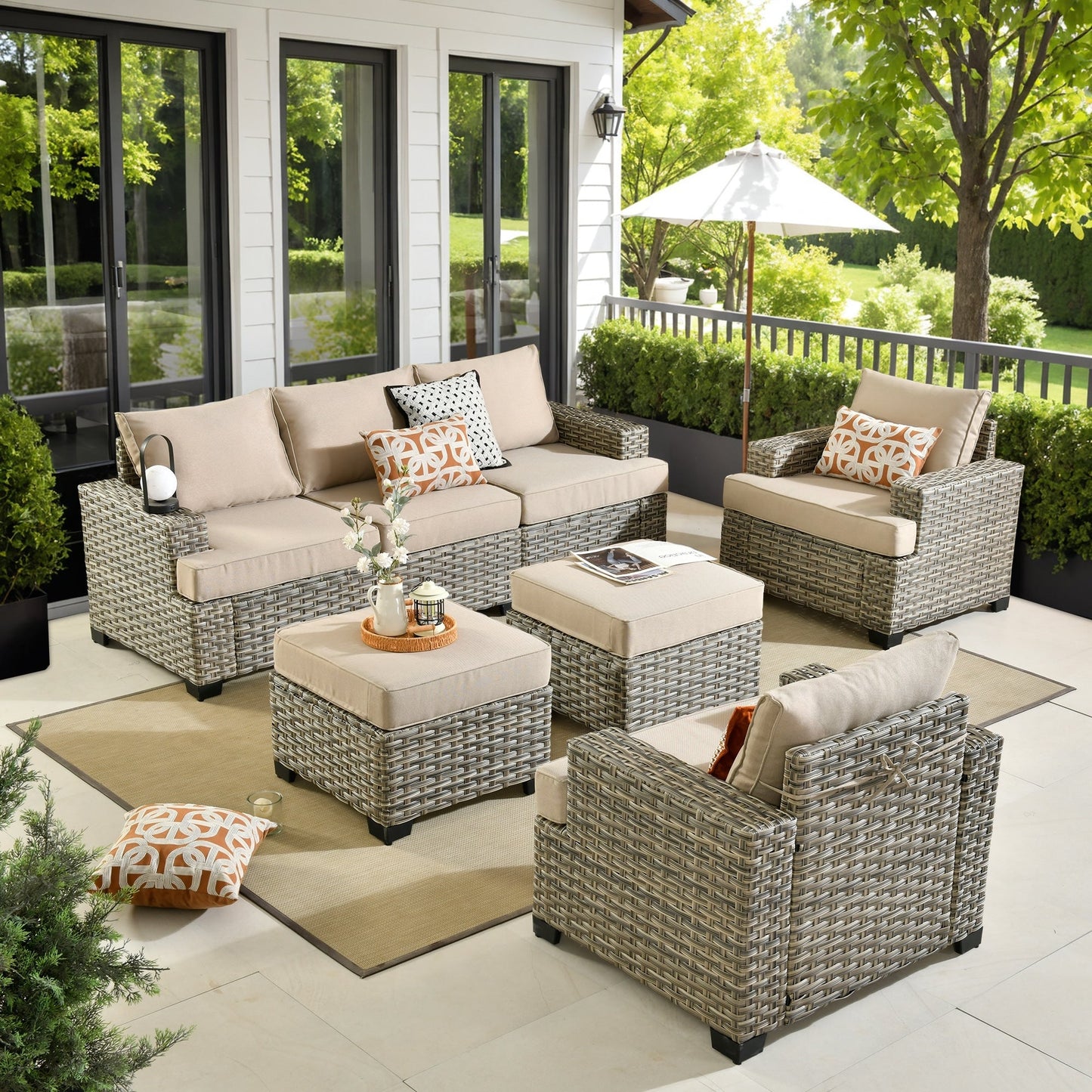 Ensemble de canapés de patio XIZZI 7 pièces avec accoudoirs larges et poufs