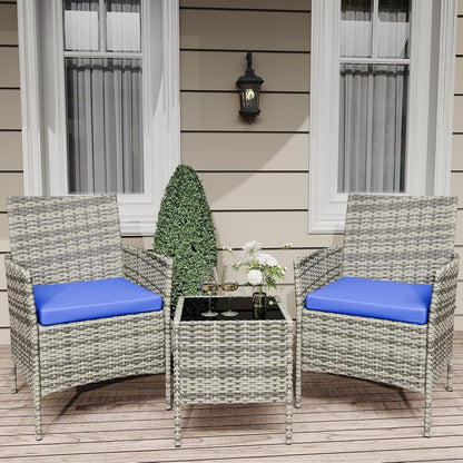 Ensemble de 3 chaises en rotin et osier avec table basse en verre