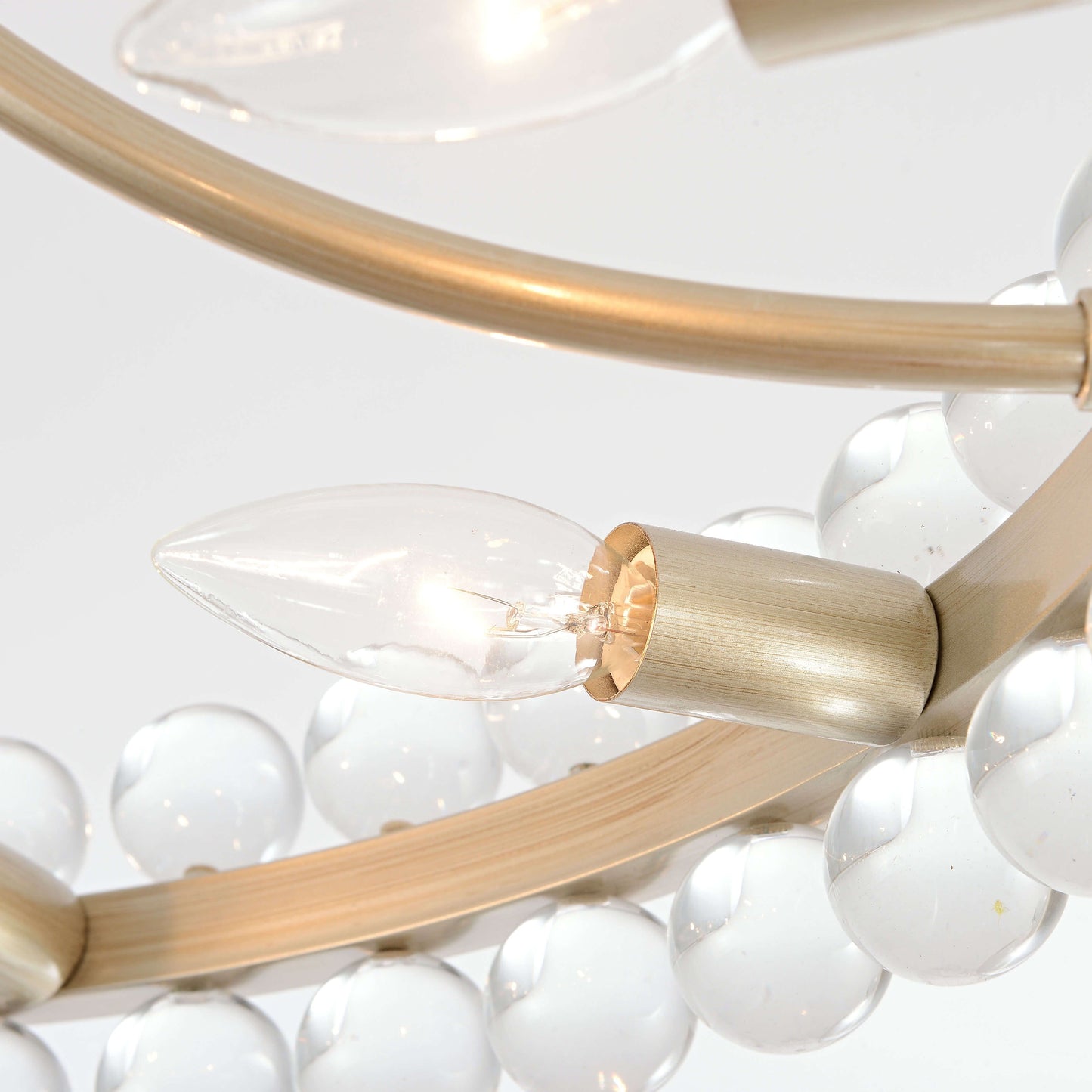 Plafonnier semi-encastré Elvira à 8 lumières en cristal, forme roue de chariot