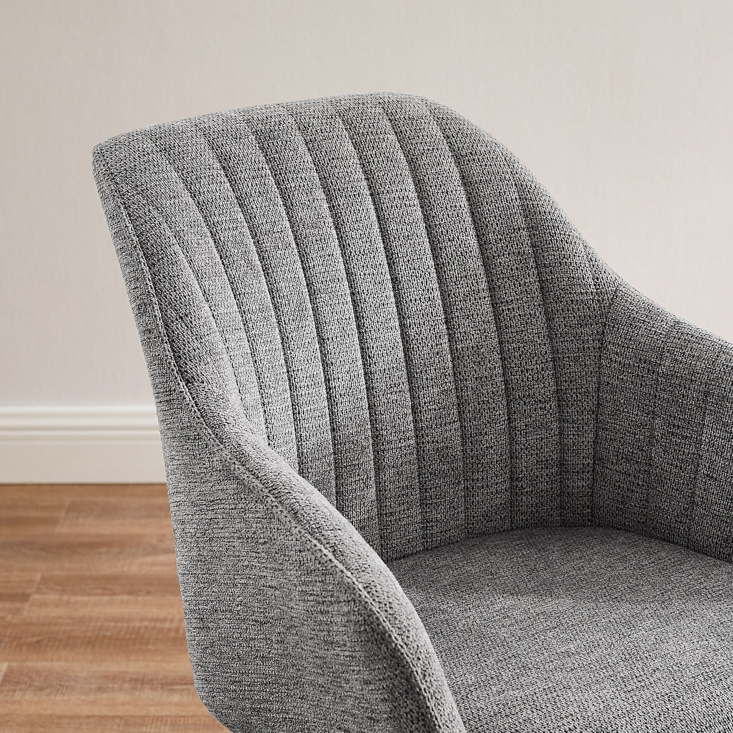 Fauteuil d'appoint pivotant Art Leon moderne avec pieds en bois