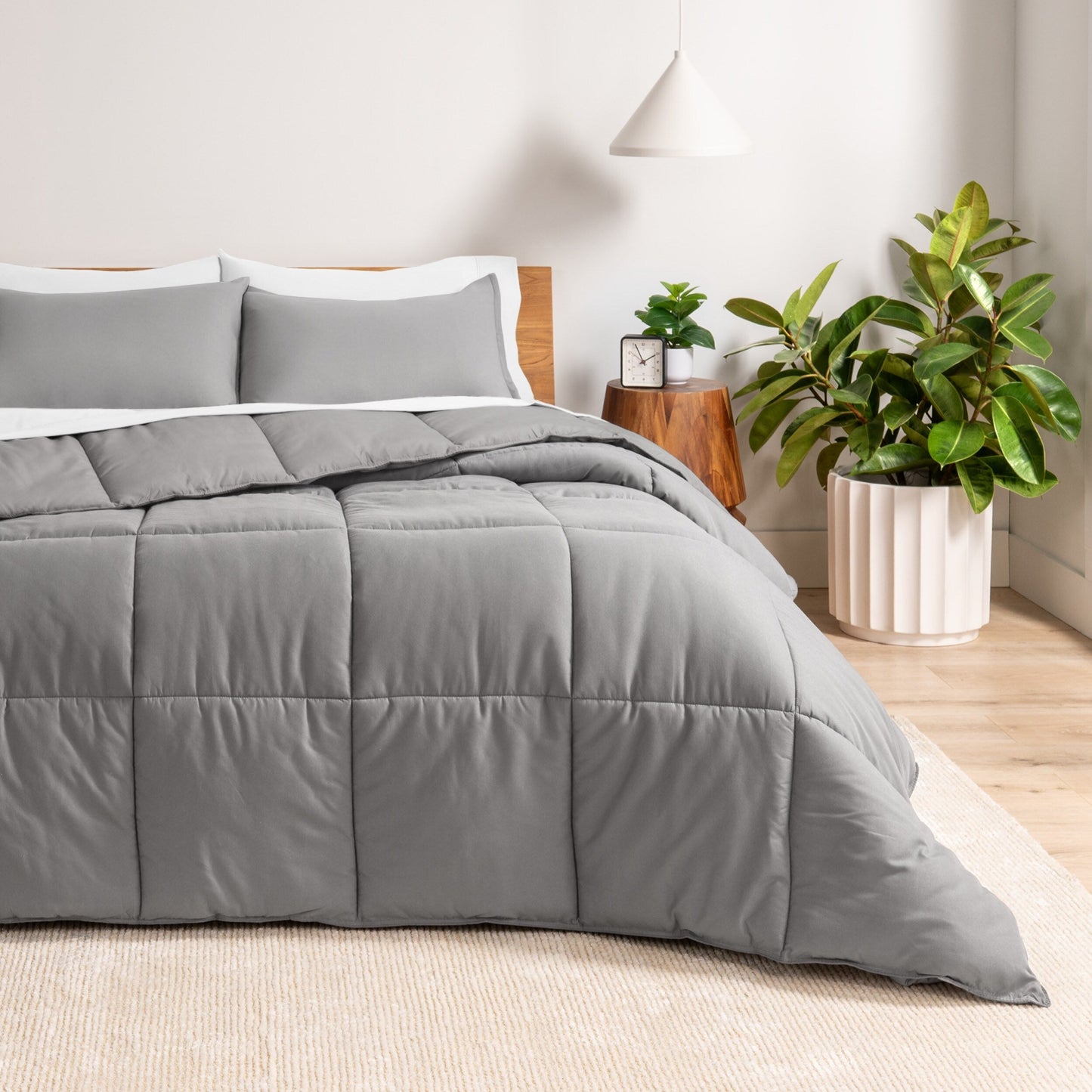 Ensemble de couette hypoallergénique Bare Home en duvet synthétique