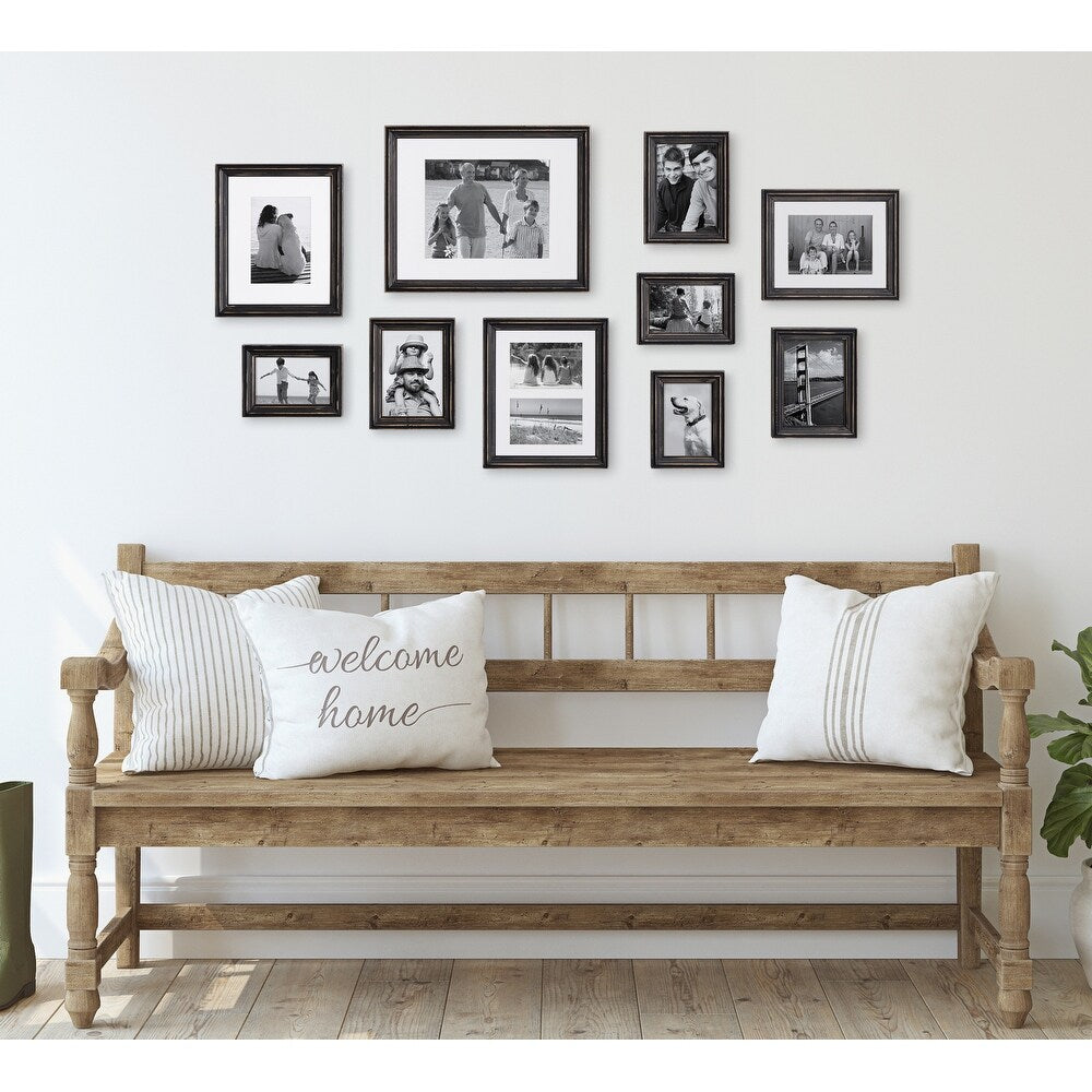 Ensemble de 10 cadres photo muraux en bois Kate et Laurel Bordeaux