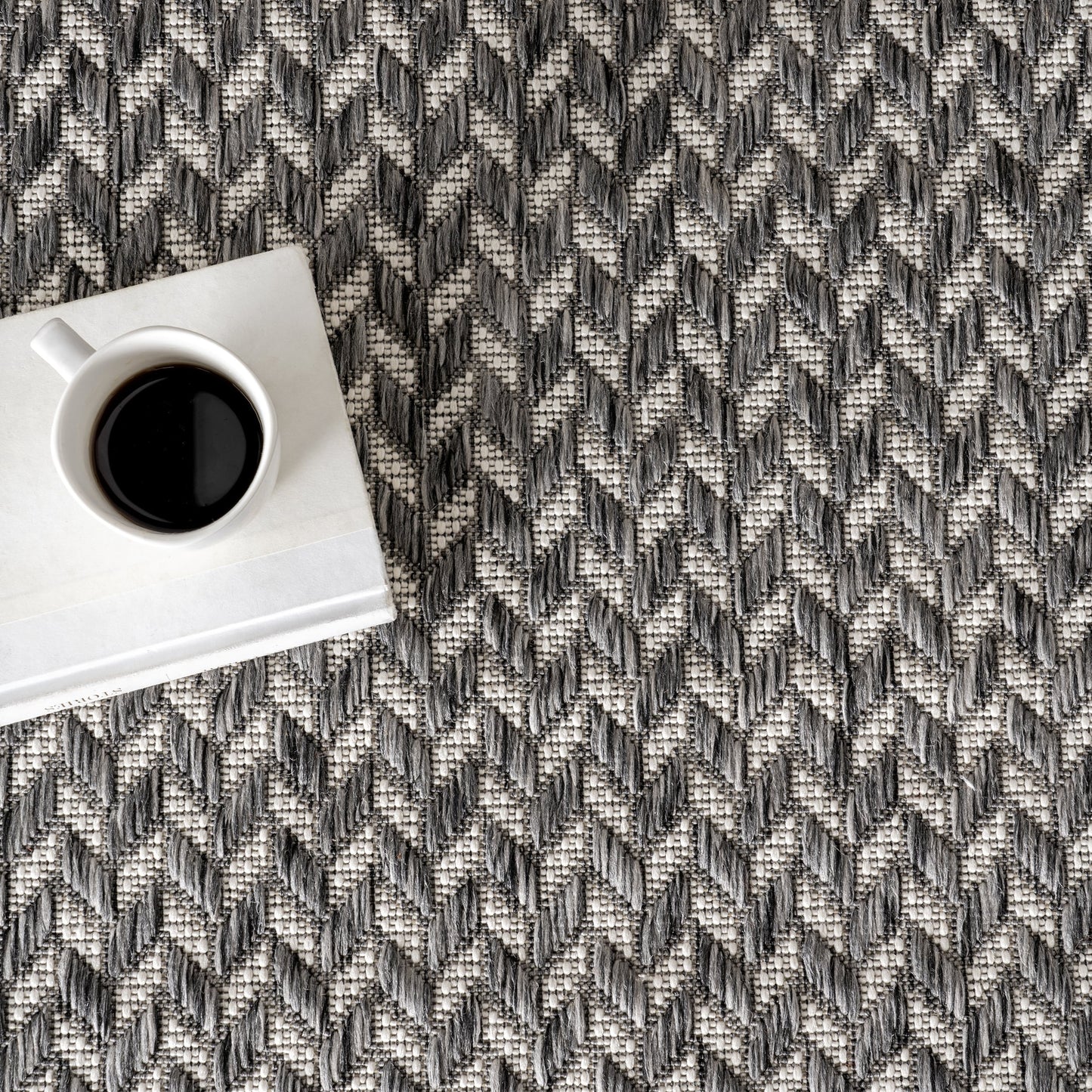 Tapis d'intérieur/extérieur à chevrons Nuloom Camryn