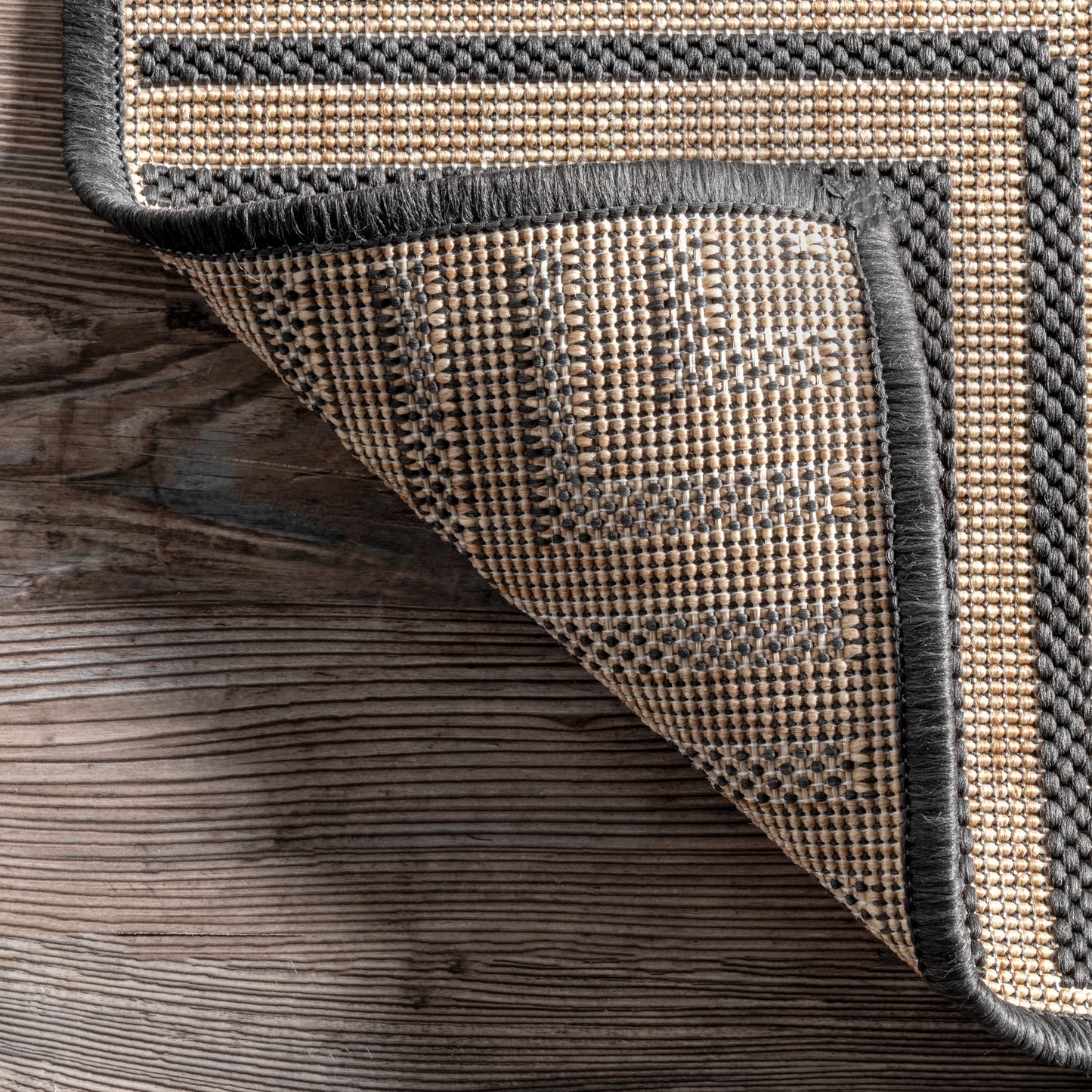 Tapis d'intérieur/extérieur Nuloom Leah Classic à bordures