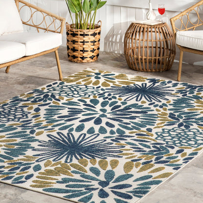 Tapis d'intérieur/extérieur Nuloom Ronda à motif floral audacieux