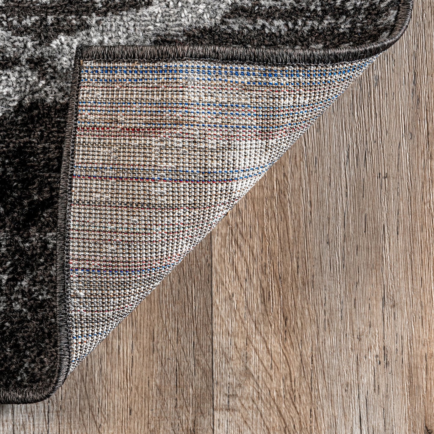 Tapis de sol abstrait moderne Nuloom Skylar