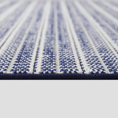 Tapis d'intérieur/extérieur Connell à rayures transitionnelles