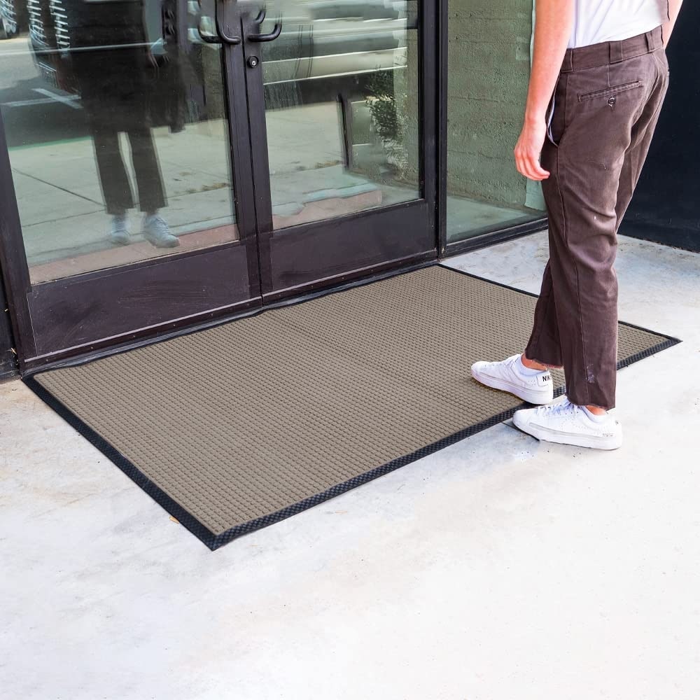 Tapis d'entrée Envelor pour intérieur et extérieur, profil bas, usage commercial.