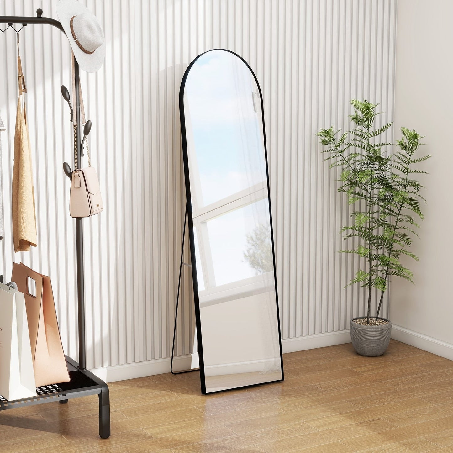 Miroir arqué pleine longueur avec verre incassable et support, cadre en alliage d'aluminium pour vestiaire de chambre, sur pied