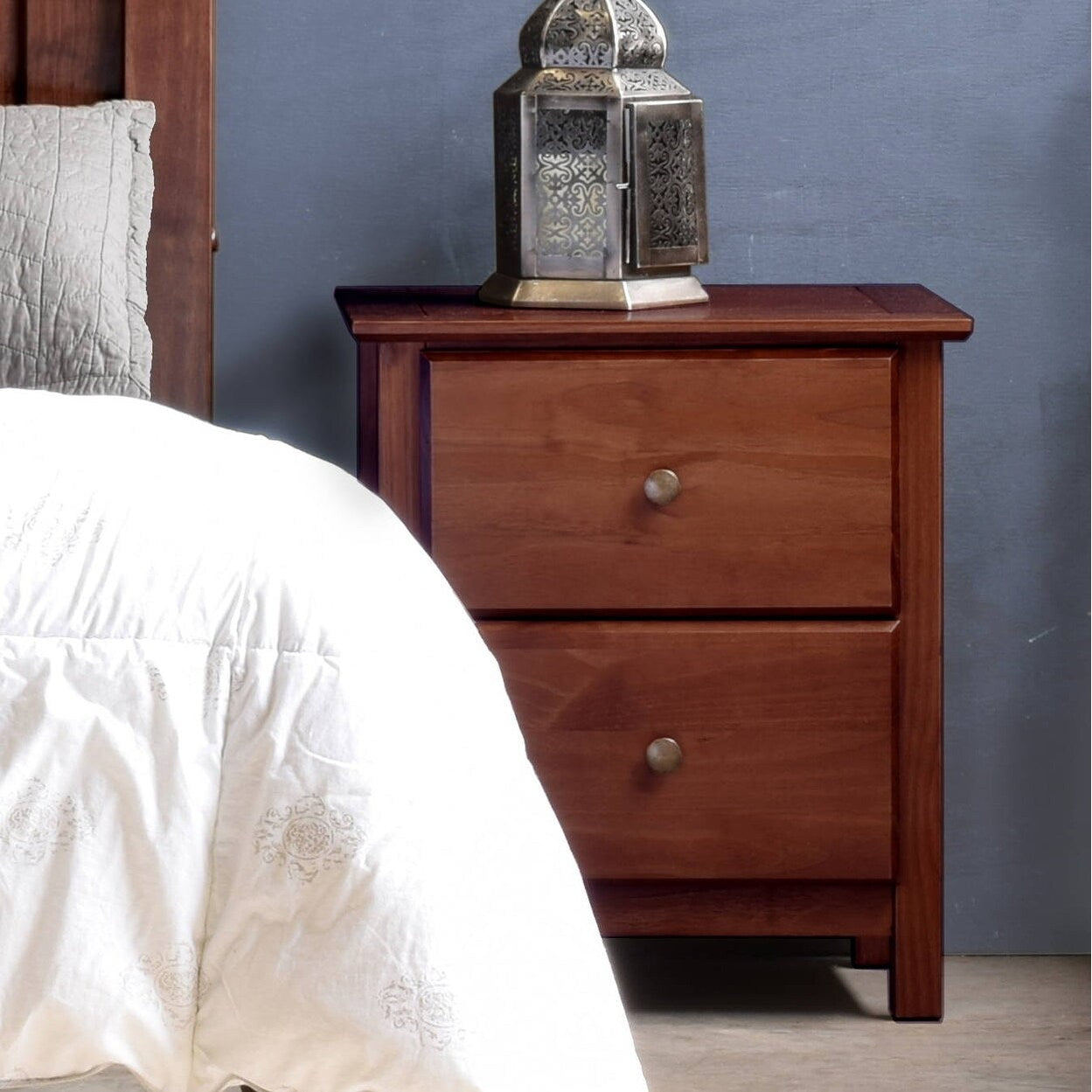 Table de chevet en bois massif à 2 tiroirs de style Shaker avec meubles en bois de grain