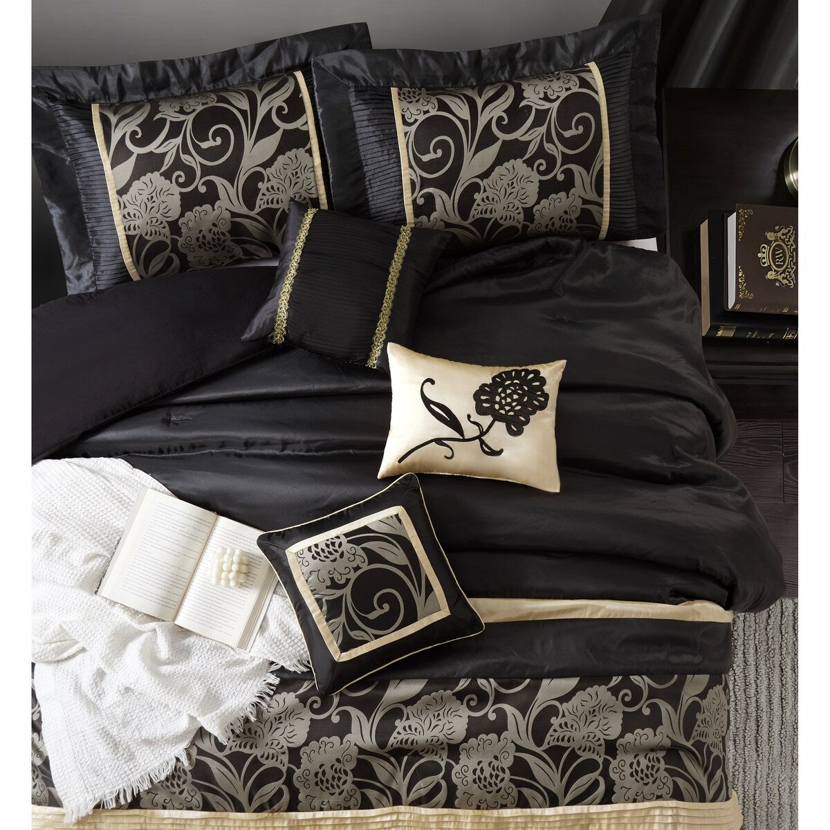 Ensemble de couette 9 pièces en jacquard floral Nanshing Brie