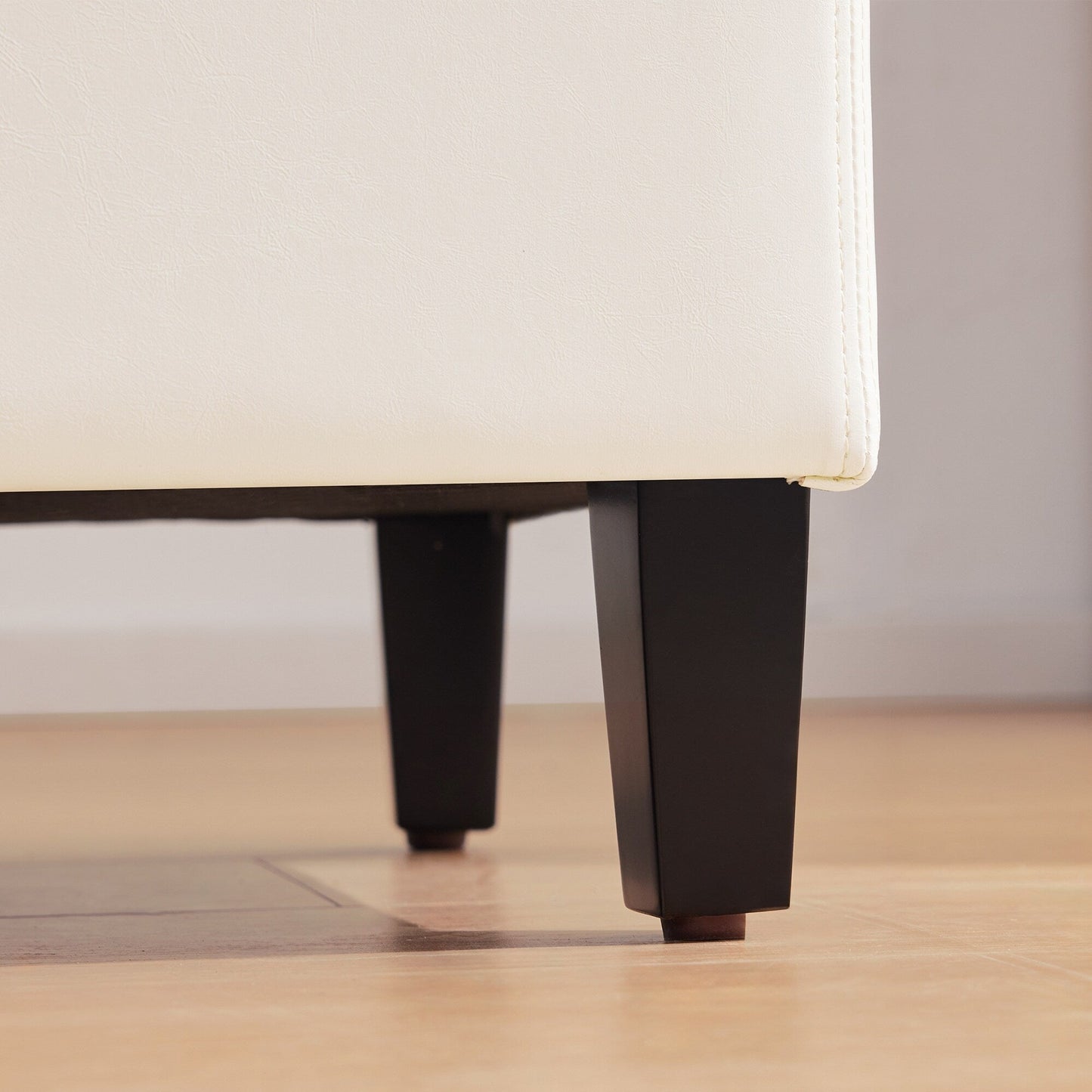 Pouf de rangement rectangulaire rembourré en similicuir (50,3 x 17,50 x 18 po)