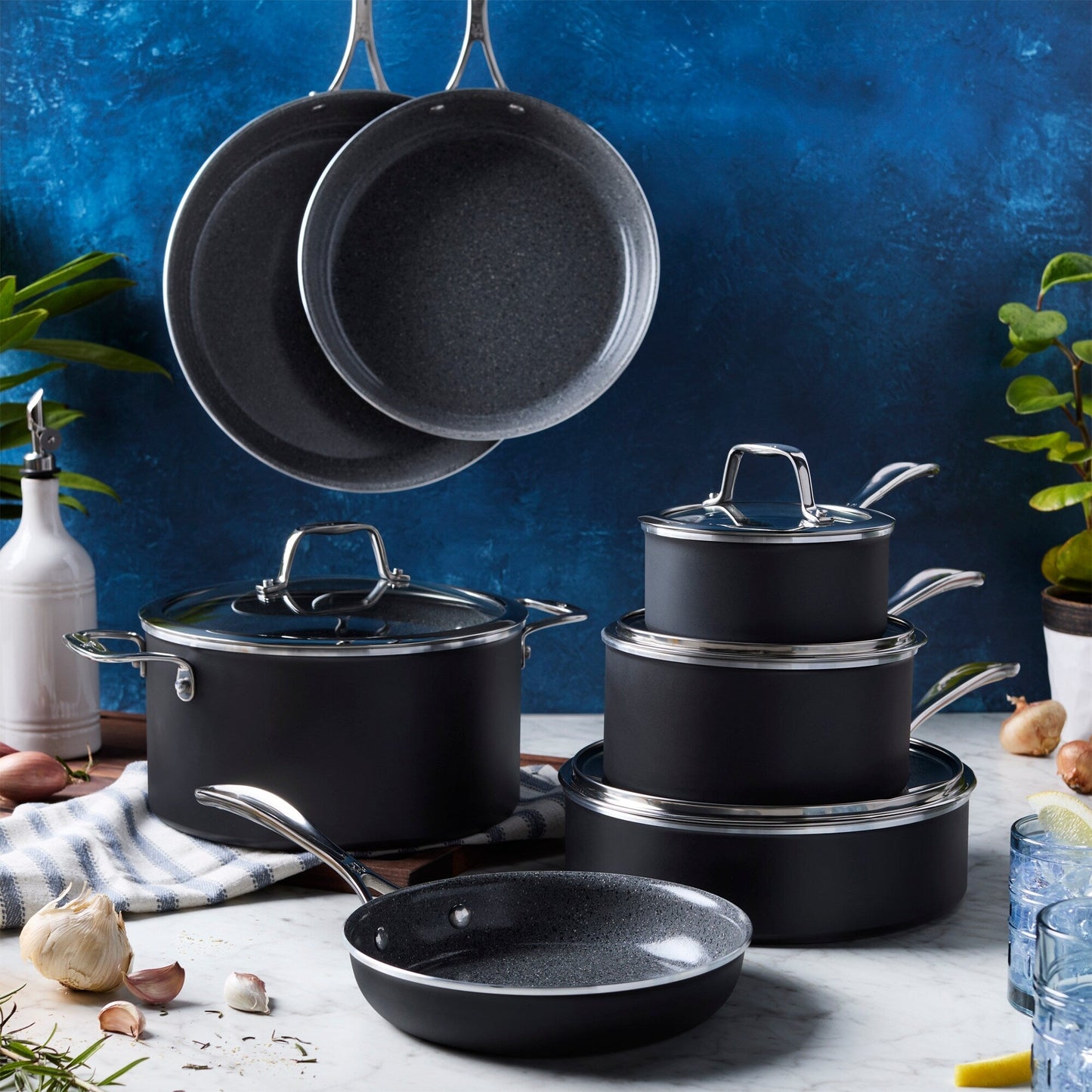 Batterie de cuisine antiadhésive Henckels Capri Ceramic, 11 pièces, aluminium et céramique - Gris