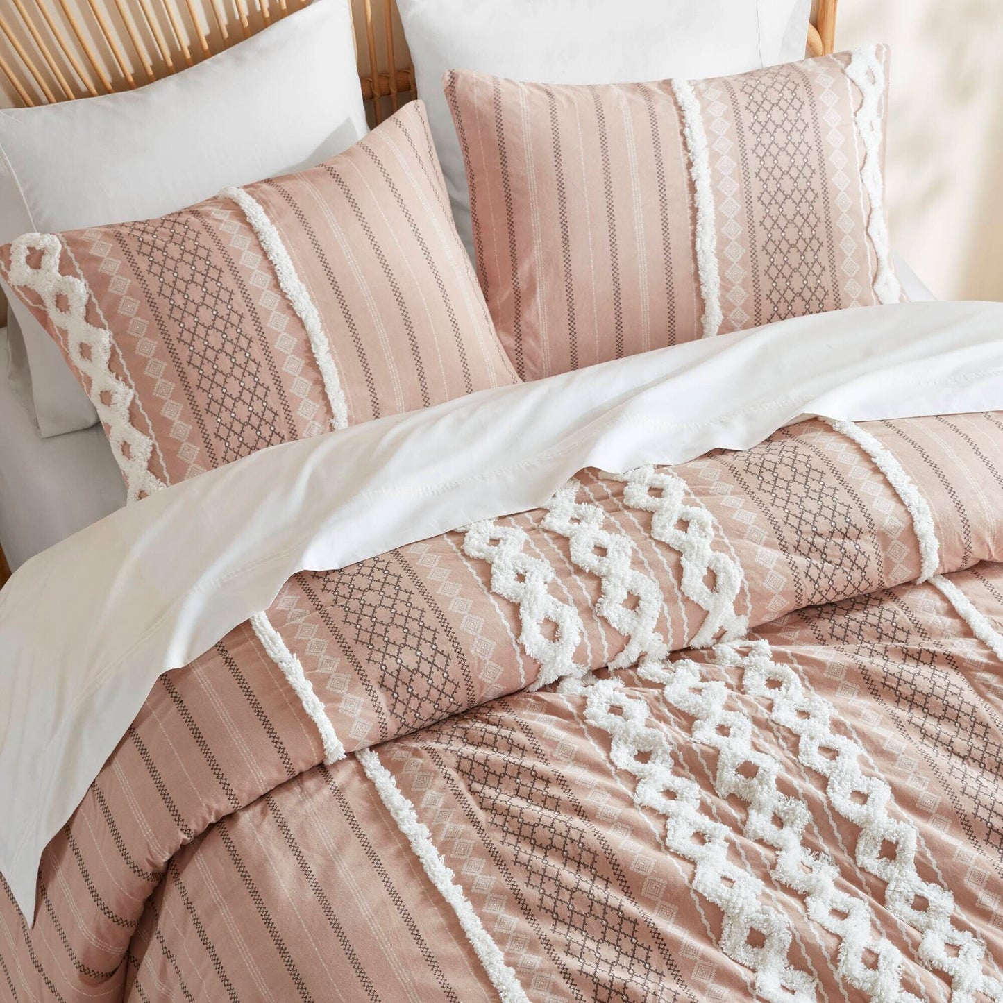 Parure de lit Imani en coton imprimé avec chenille INK+IVY