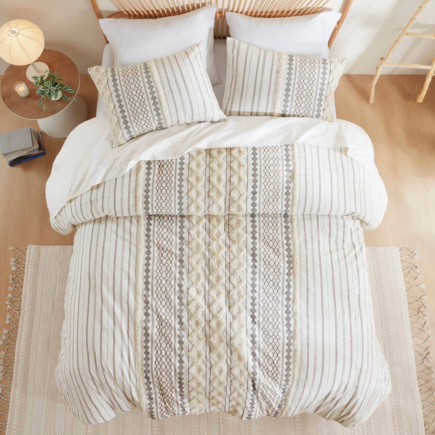 Parure de lit Imani en coton imprimé avec chenille INK+IVY