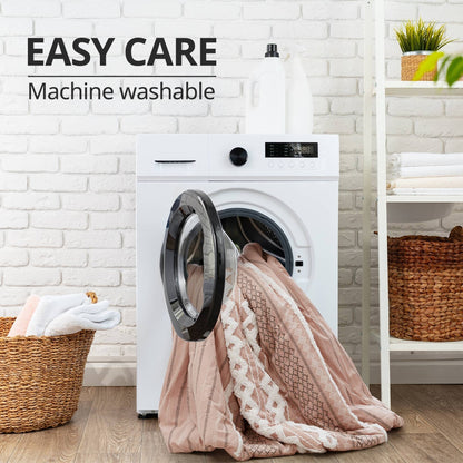 Parure de lit Imani en coton imprimé avec chenille INK+IVY