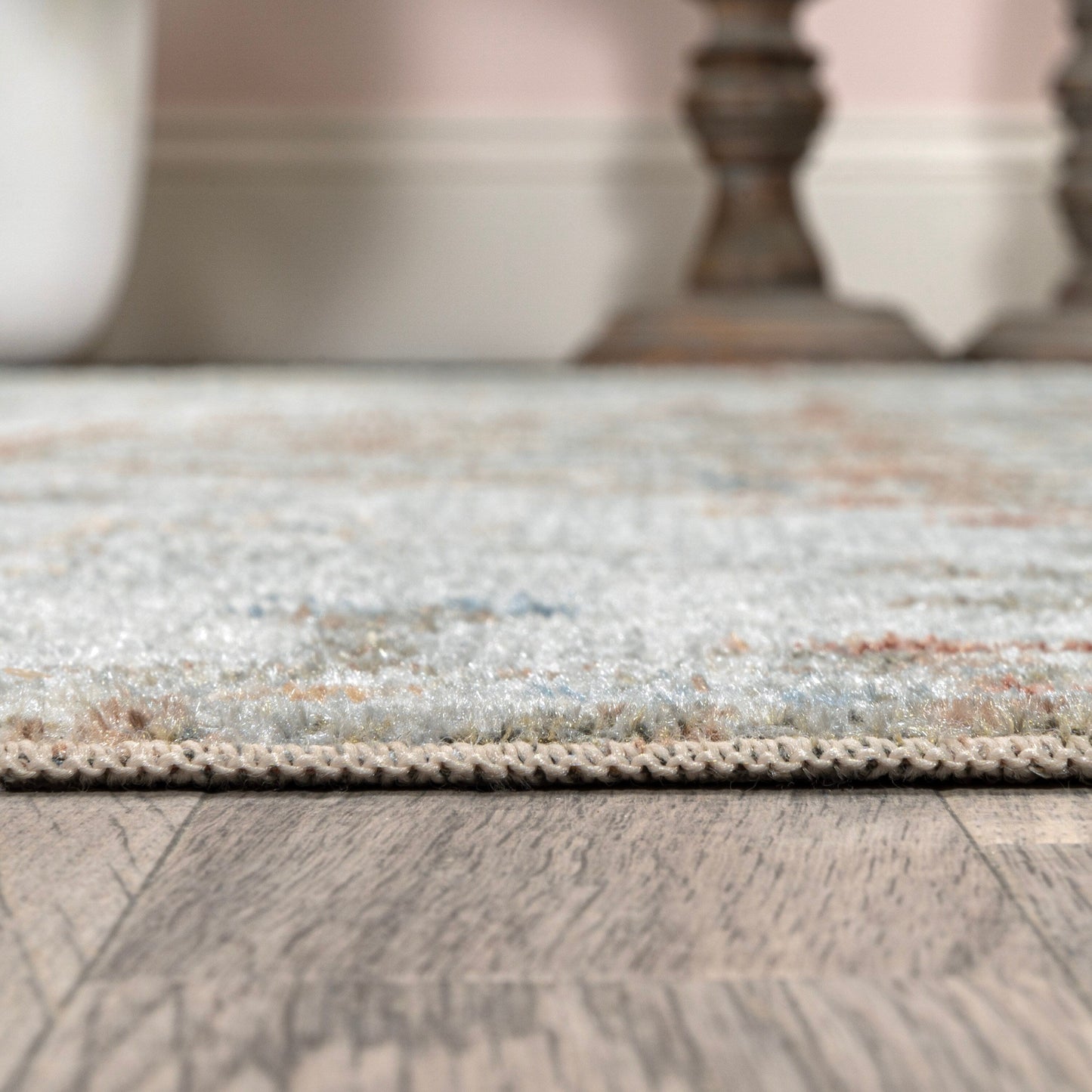 Tapis JONATHAN Y Brandy Bohemian Medallion à poils courts, lavable en machine, couleur crème/terre.