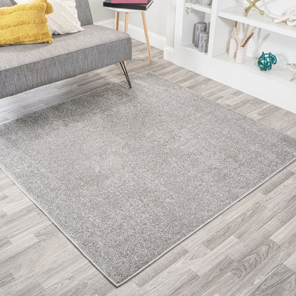 Tapis JONATHAN Y à poils courts et unis