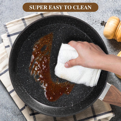 Batterie de cuisine antiadhésive pour induction Kitchen Academy 12/30 pièces