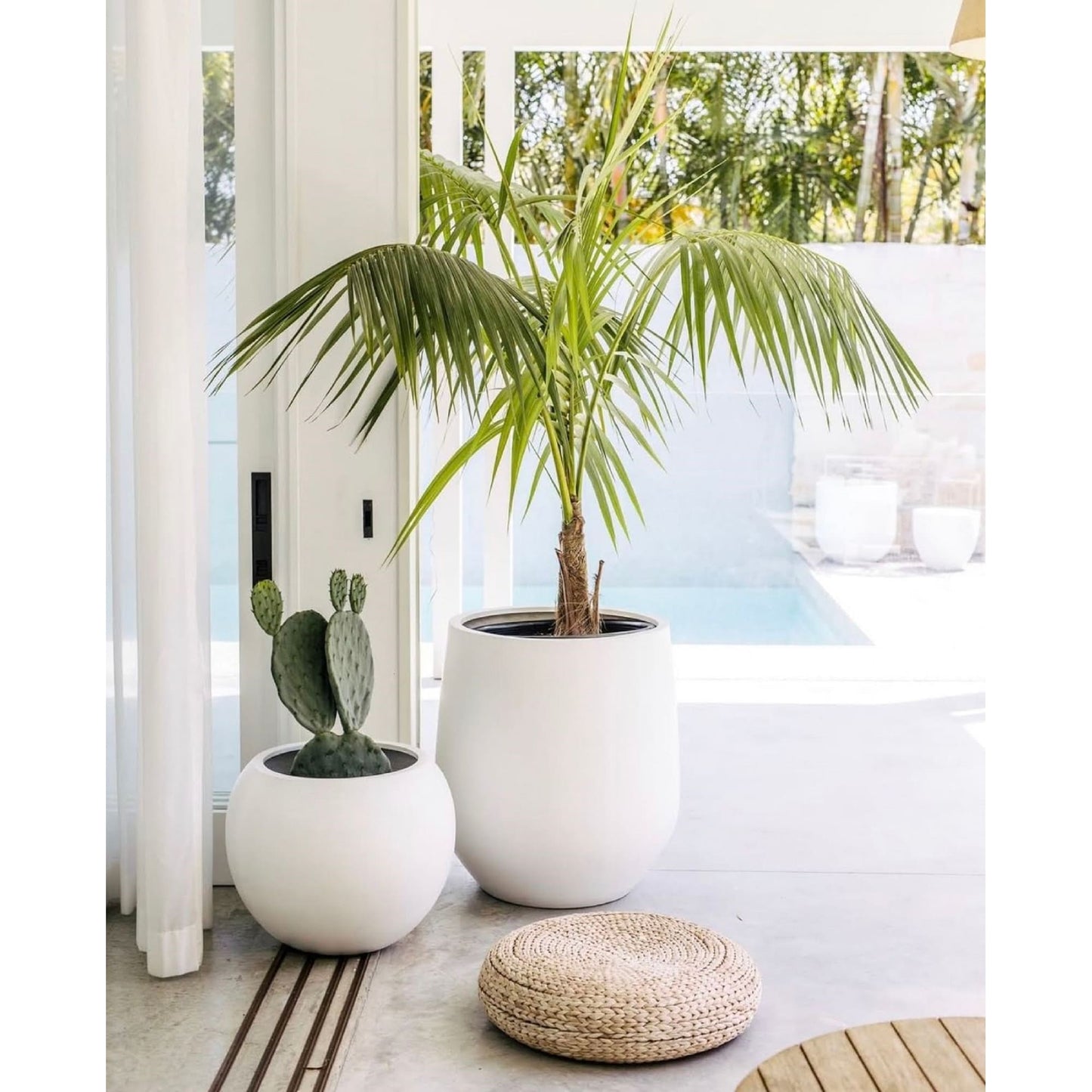 Jardinière conique en fibre de pierre DreamPatio La Mirada (1 pièce) pour intérieur/extérieur