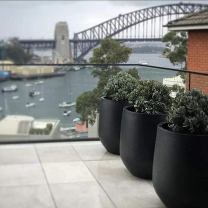 Jardinière conique en fibre de pierre DreamPatio La Mirada (1 pièce) pour intérieur/extérieur