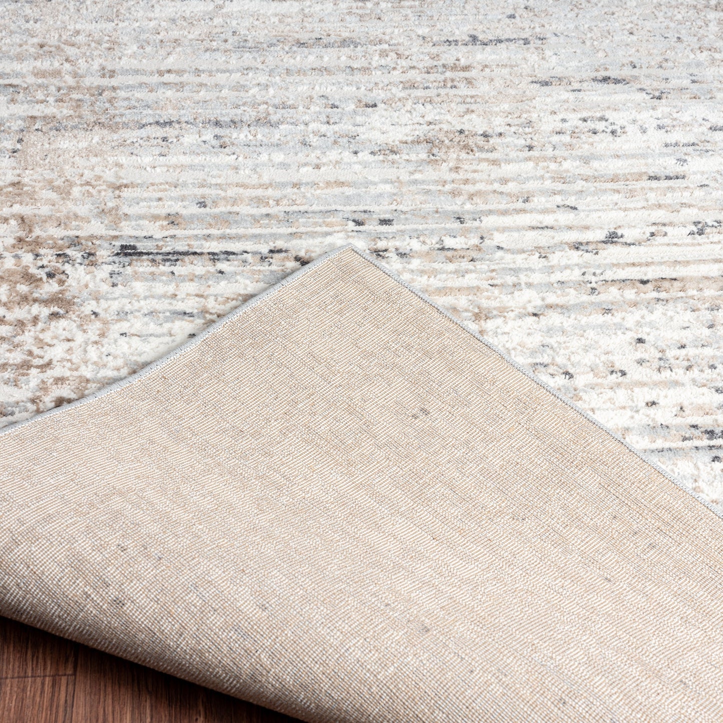 Tapis Lumina à poils longs et courts, style moderne et contemporain, motif abstrait.