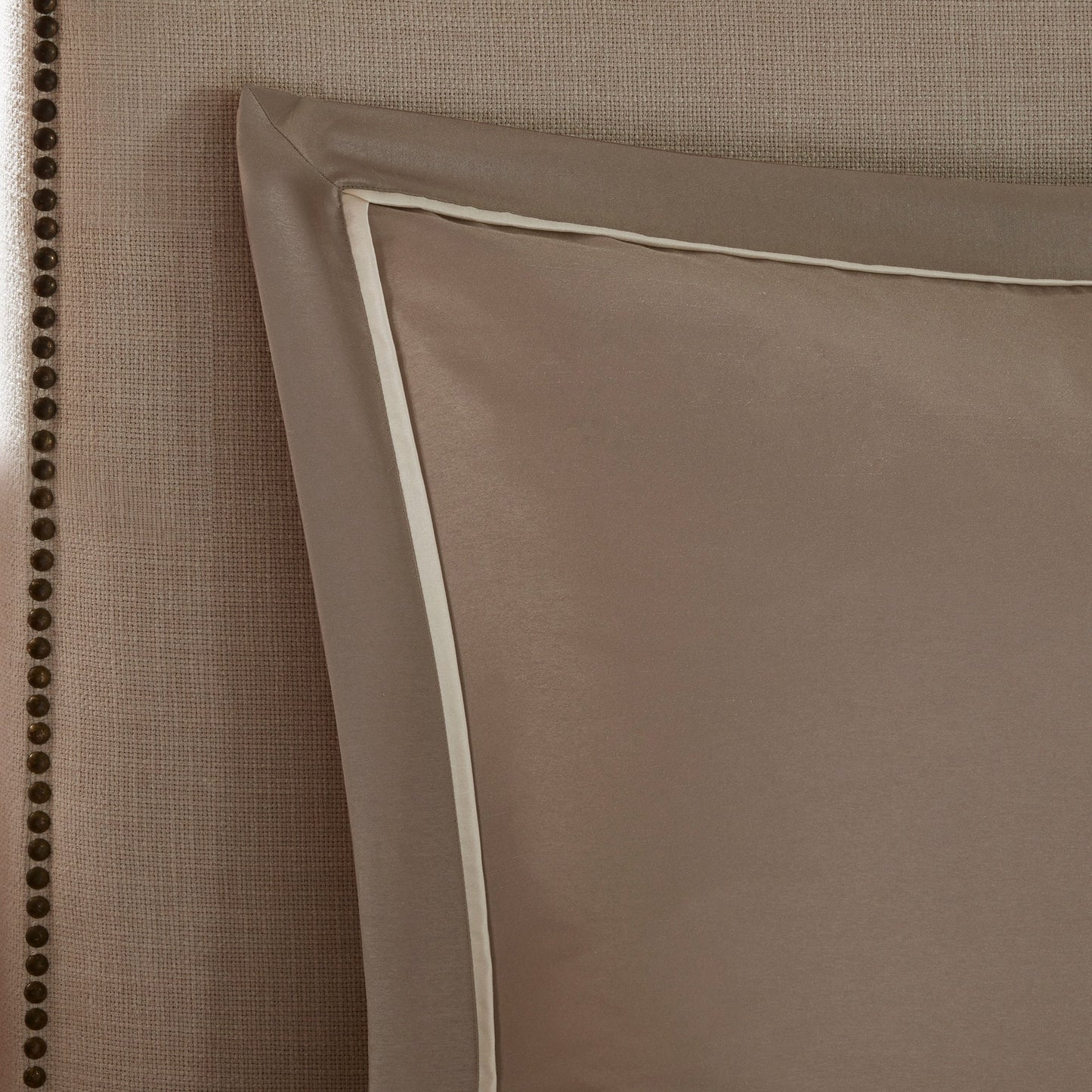 Ensemble de 24 pièces Madison Park Essentials Loretta avec rideaux et draps