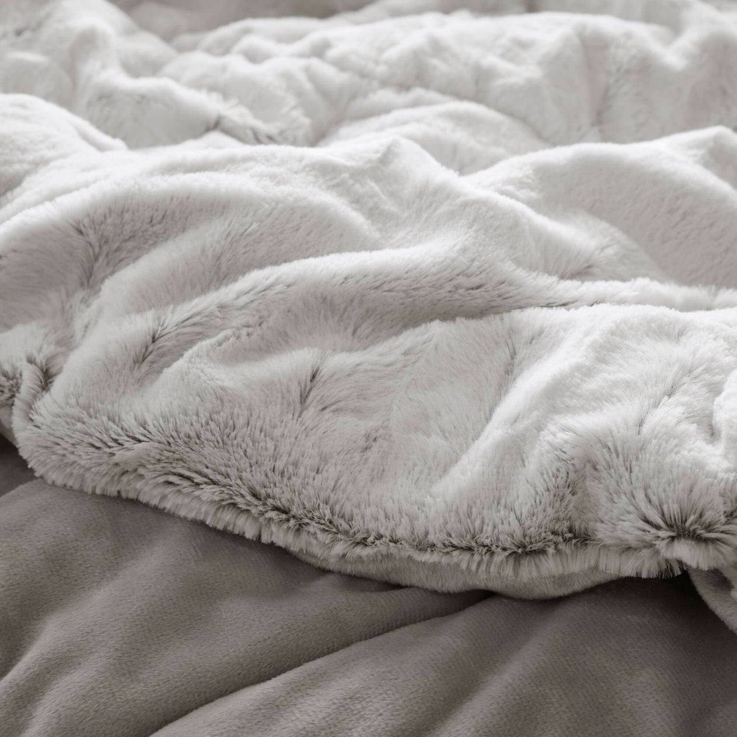 Parure de lit Madison Park Margot à imprimé dos et fourrure longue