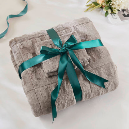 Parure de lit Madison Park Margot à imprimé dos et fourrure longue