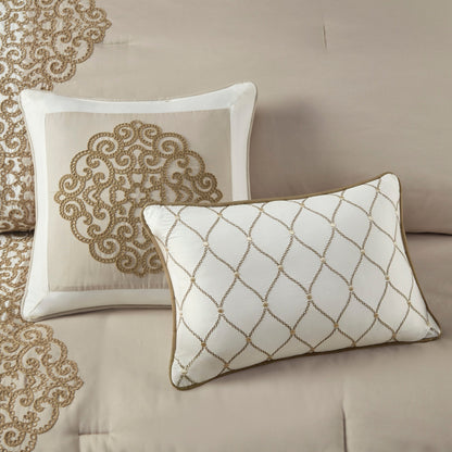 Parure de lit Madison Park Vera en microfibre brodée 8 pièces