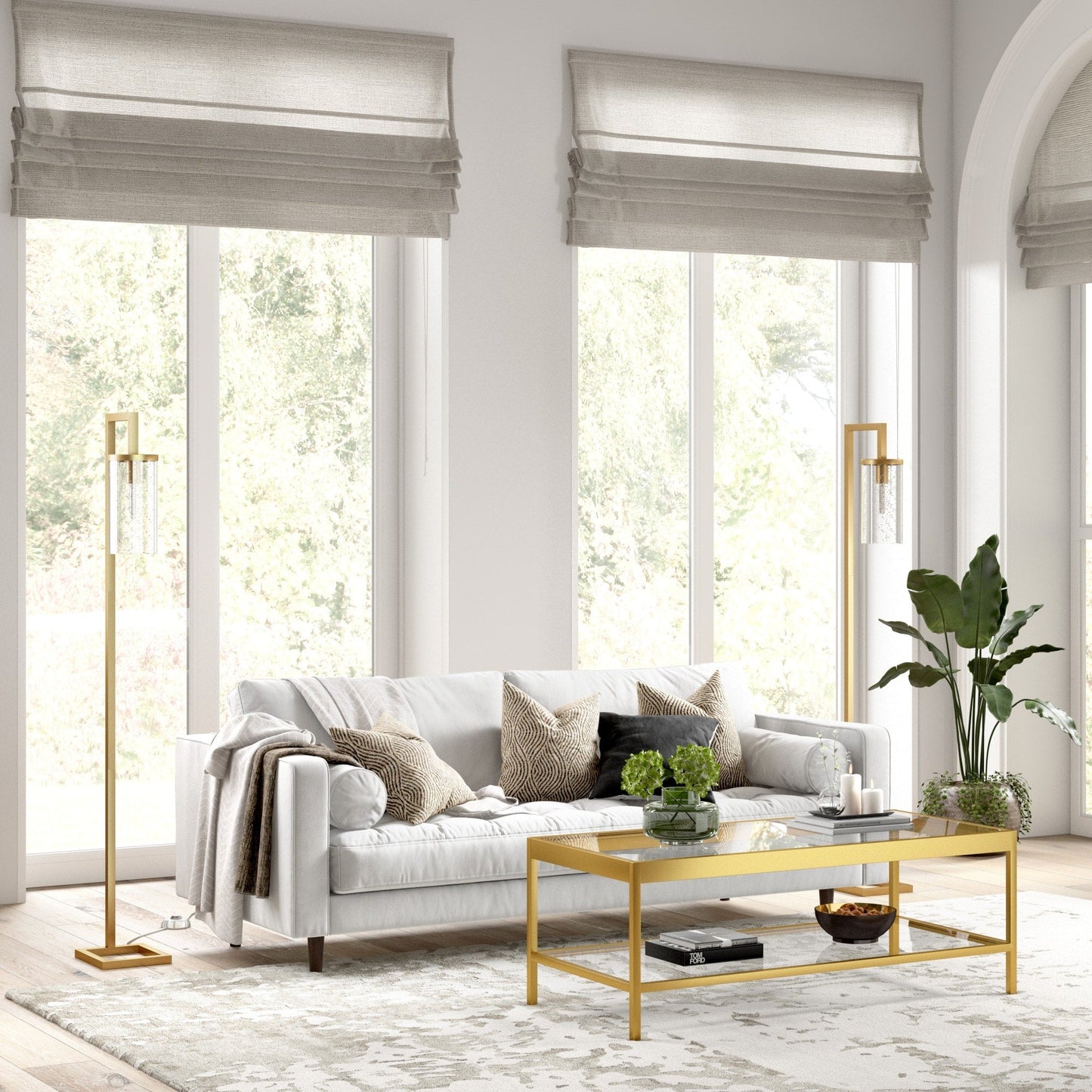 Lampadaire haut Malva 67,75 avec abat-jour en verre - 11 pouces de large