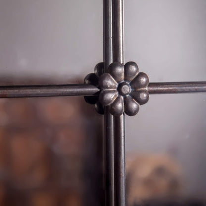 Miroir mural rustique à cadre en métal brun avec vitre décorative - 37,75 H x 23,8 L x 1 P