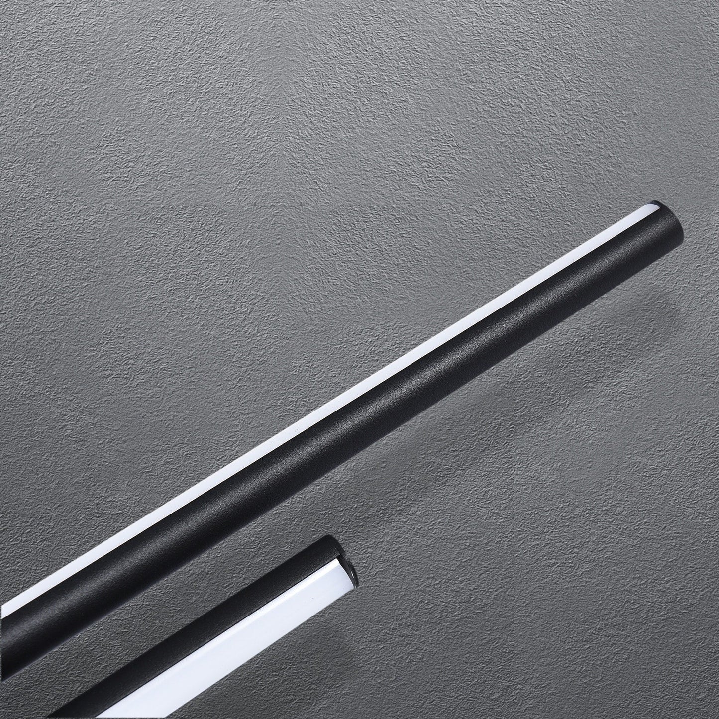 Applique murale linéaire minimaliste en métal à 2 ampoules à LED et intensité variable