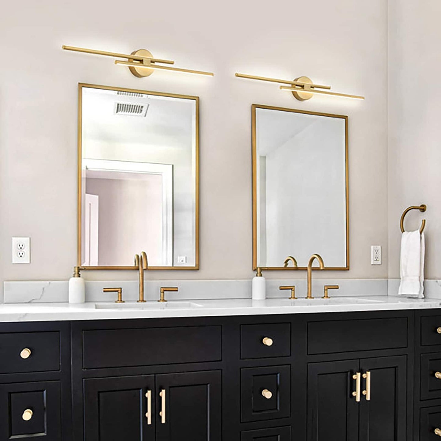 Applique murale linéaire minimaliste en métal à 2 ampoules à LED et intensité variable