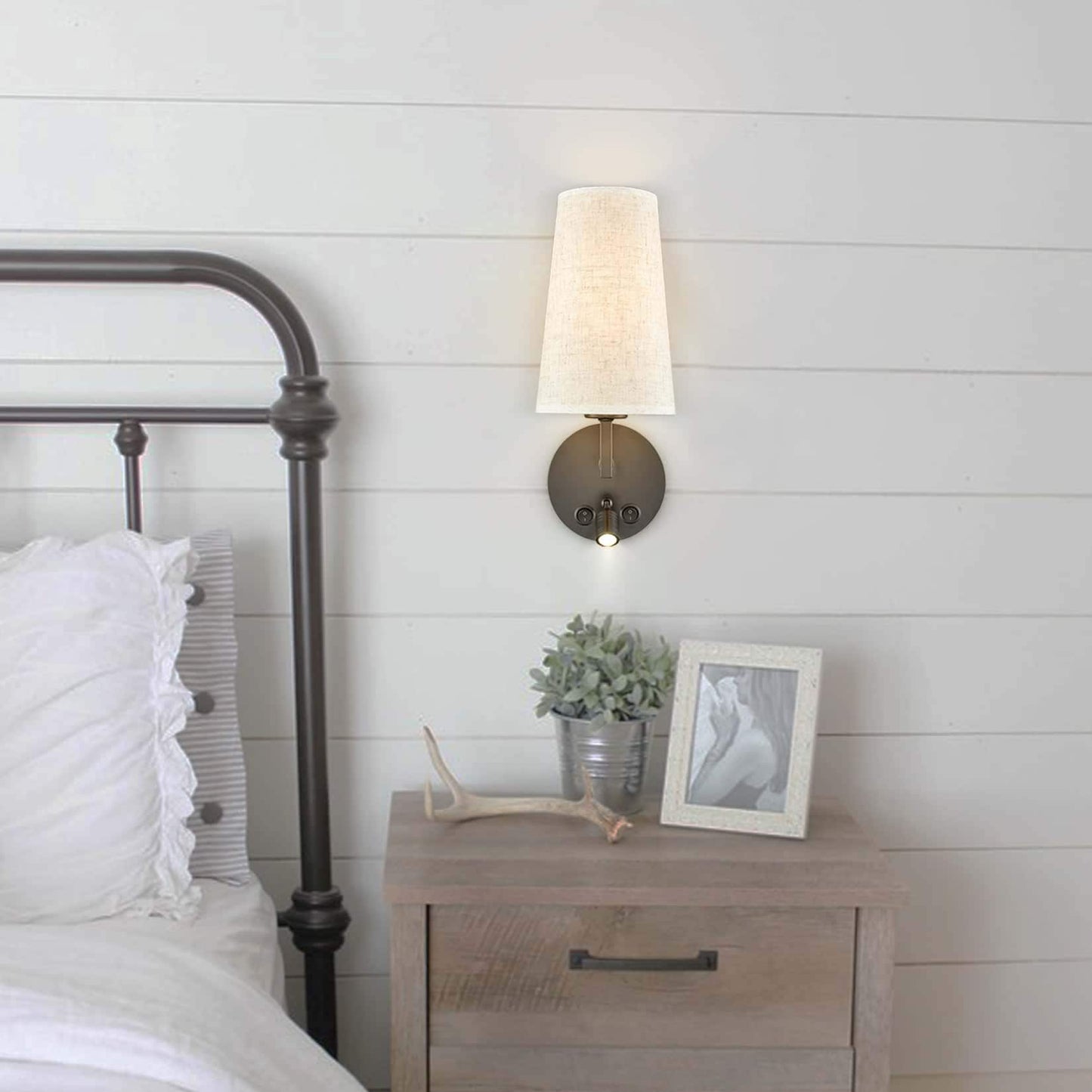 Lot de 2 appliques murales Morbihan en tissu avec port USB et interrupteur