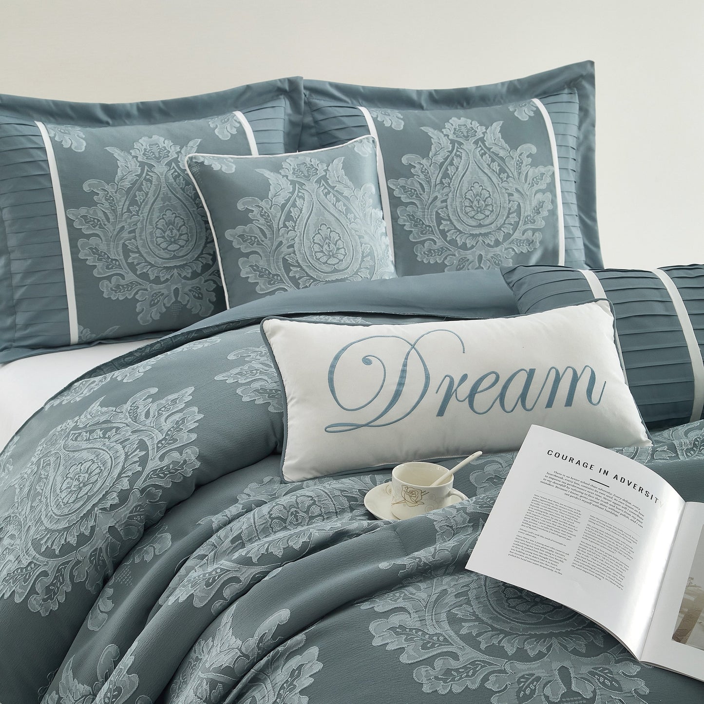 Ensemble de couette traditionnelle damassée Nanshing Tiana, 7 pièces