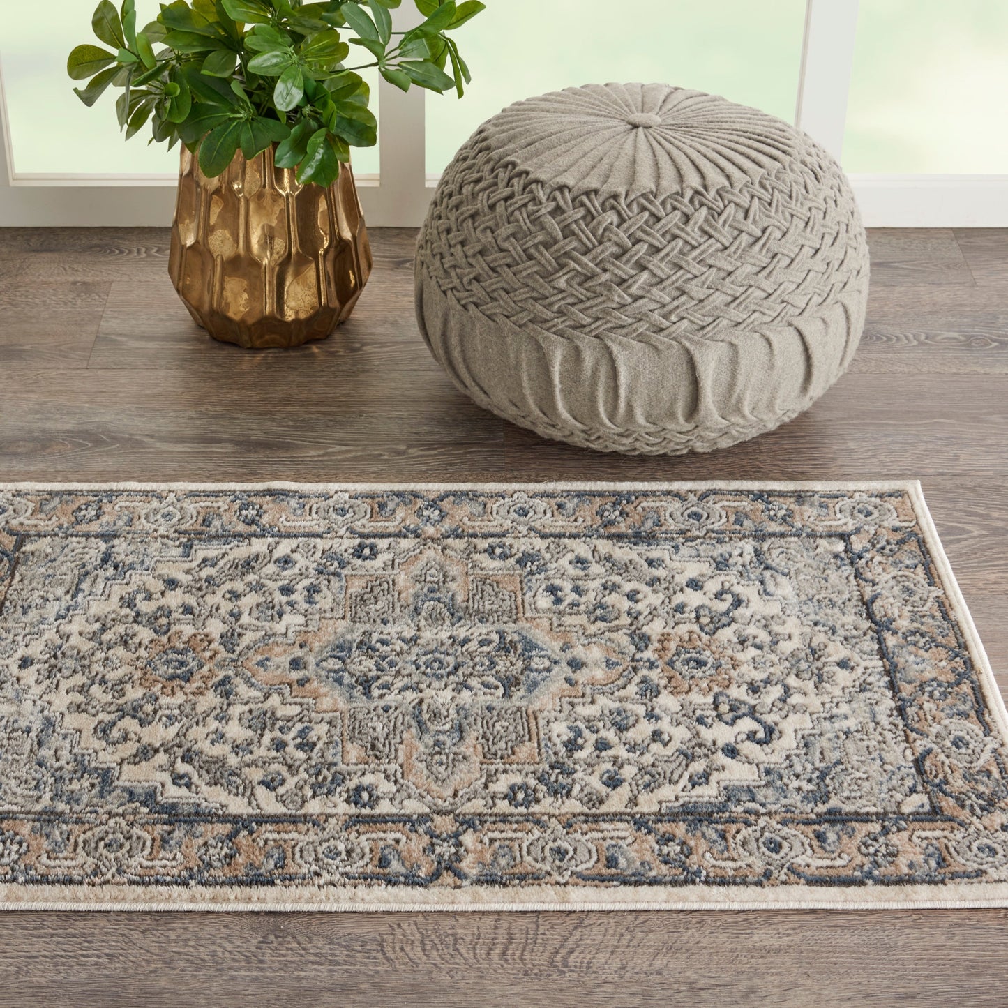 Tapis Nourison Concerto Classic Persian Medallion.
