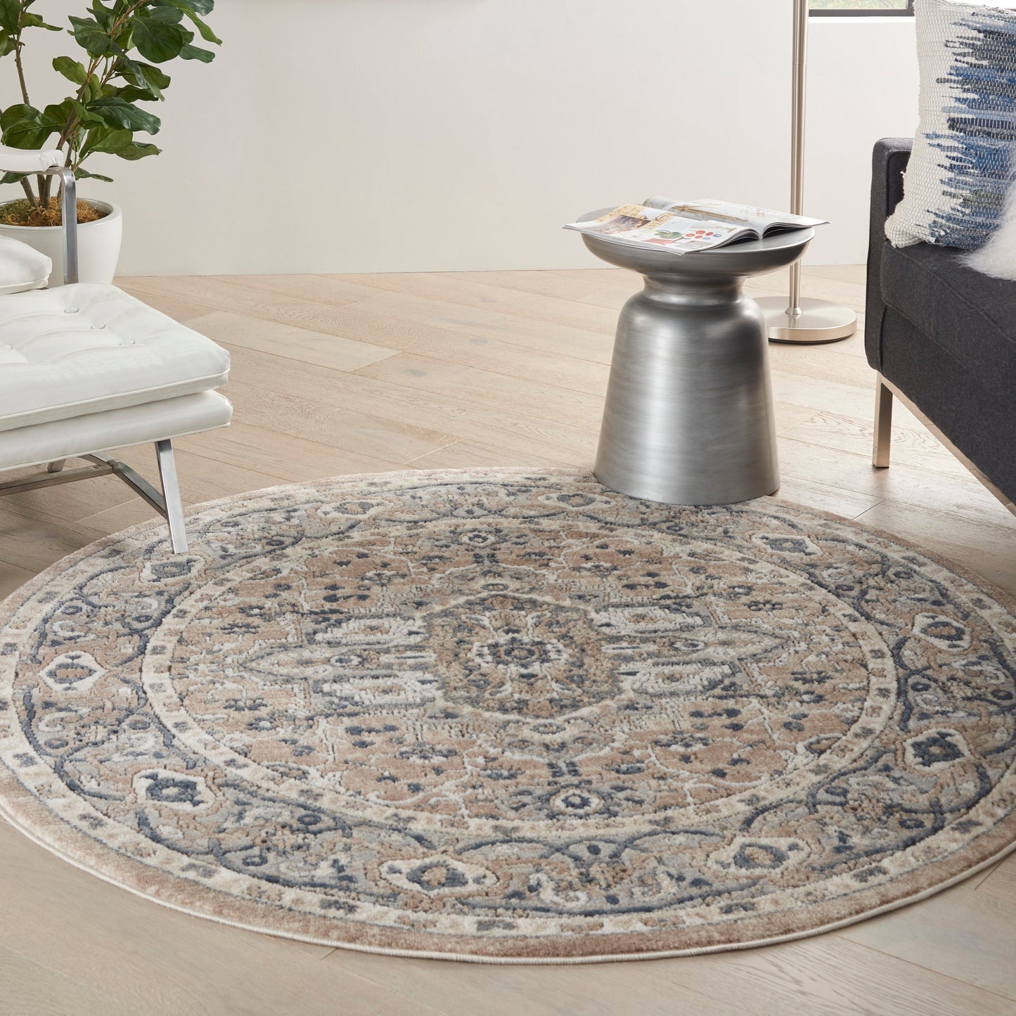 Tapis Nourison Concerto Classic Persian Medallion.