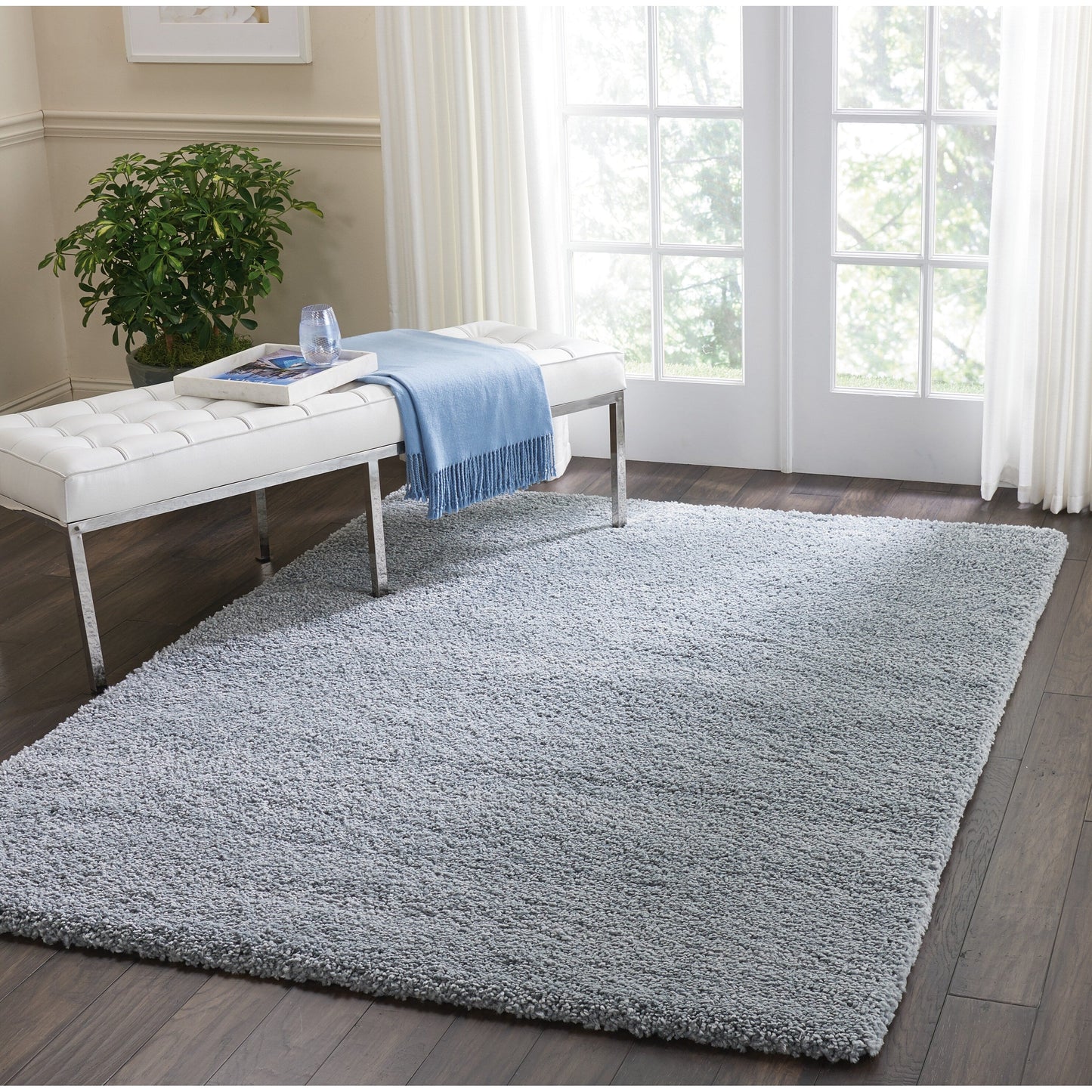 Tapis Nourison Malibu Shag moderne en peluche unie