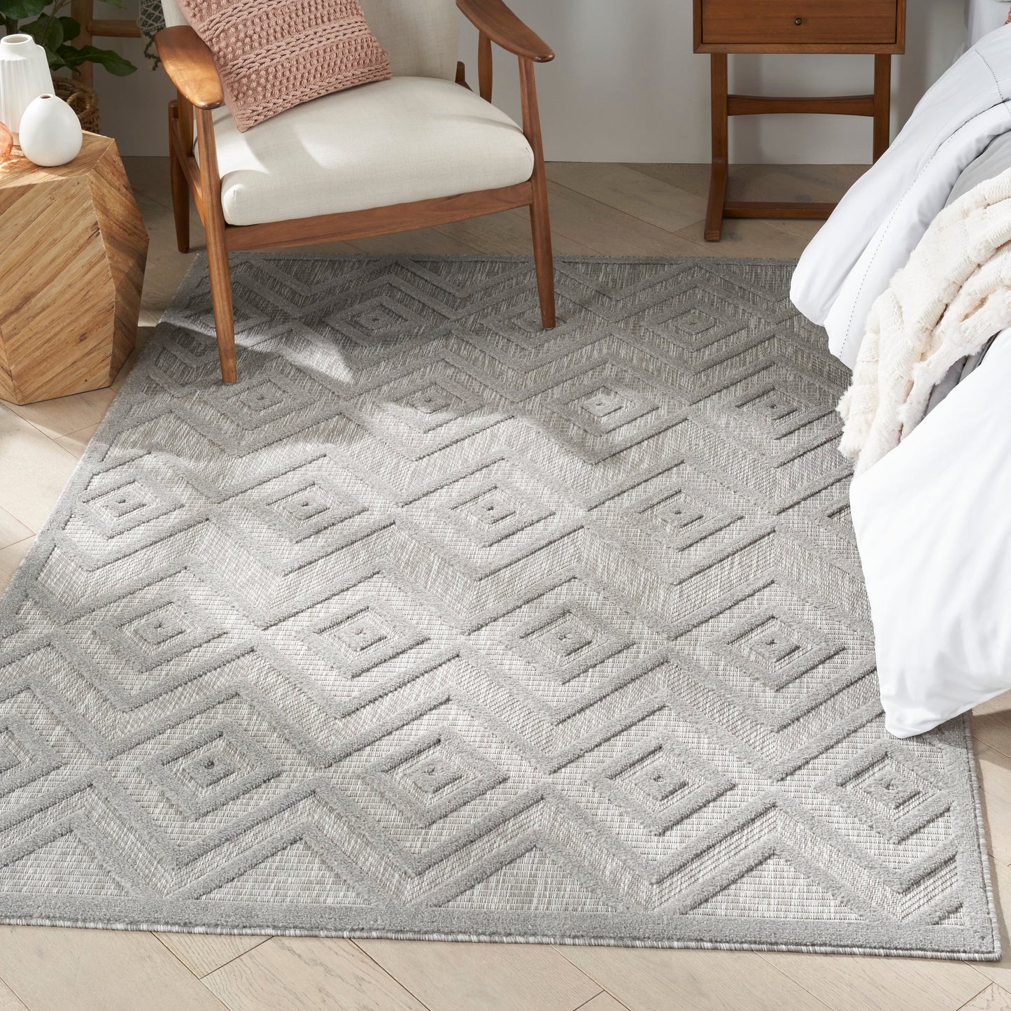 Tapis Nourison polyvalent pour intérieur/extérieur à tissage plat géométrique